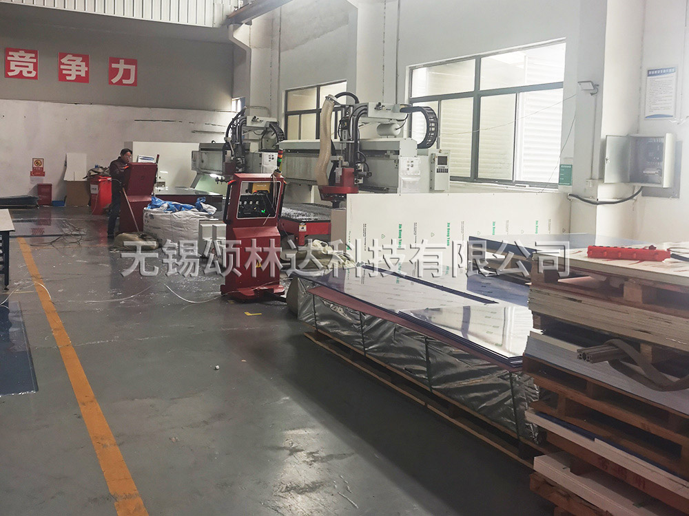 加工車(chē)間一角